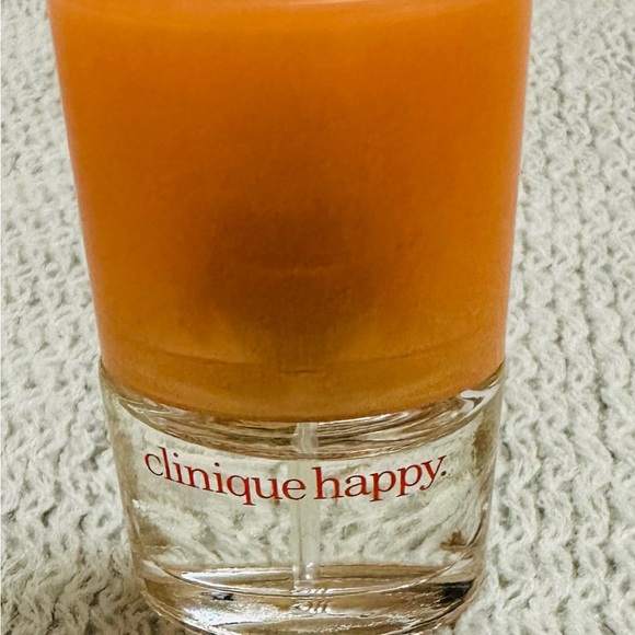 CLINIQUE 2 FOR 1. TRAVEL SIZE PRODUCTS. - Picture 8 of 10